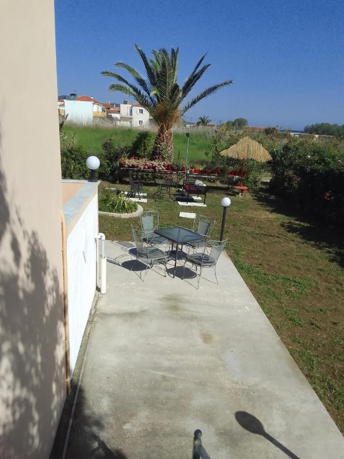 στουσ πυργουσ θερμησ Apartment Mytilene