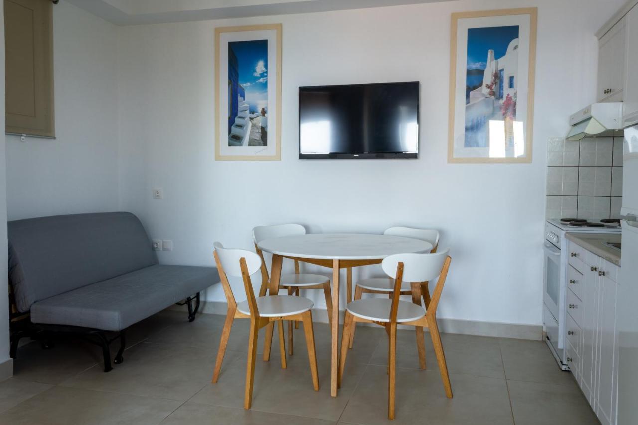 Apartment Alexandros Seaside Family & - Paradise, 7' From Petalidi