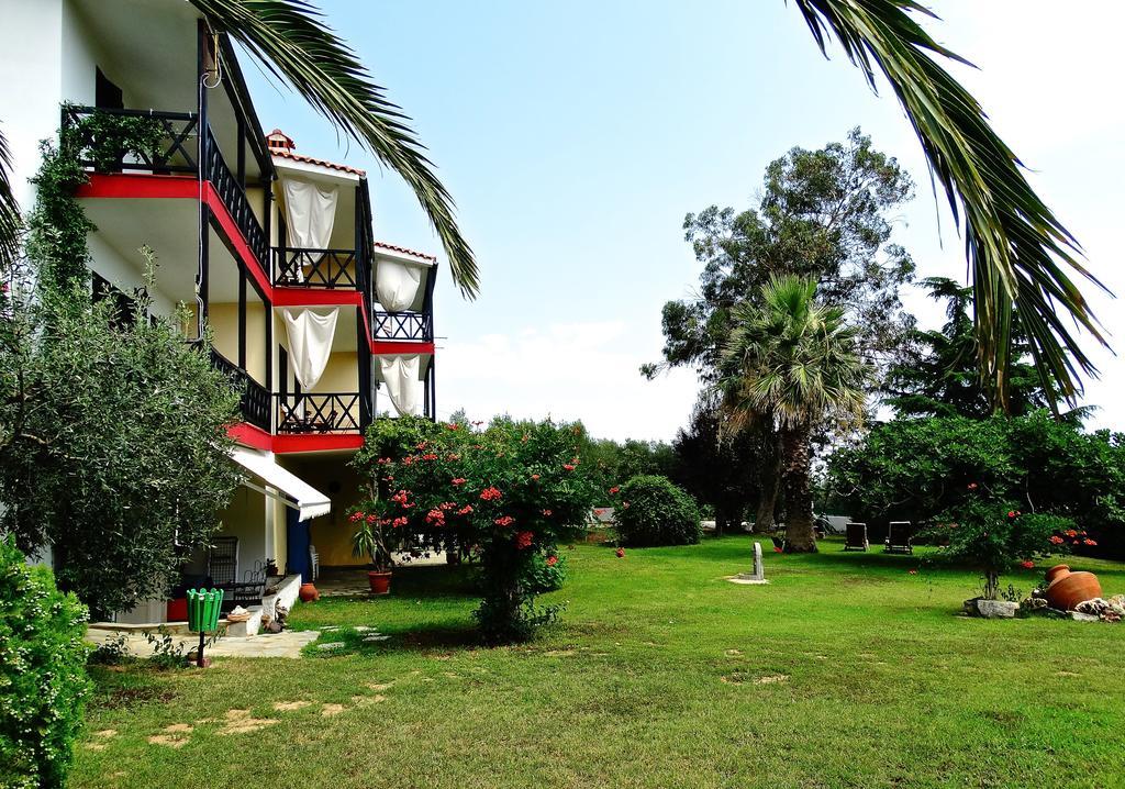 Karpetis A Paradise Apartment Psakoudia