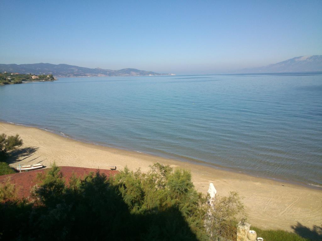 Psarou Apartment *