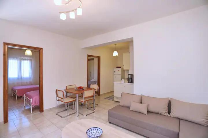 Chara's Lux Apartment