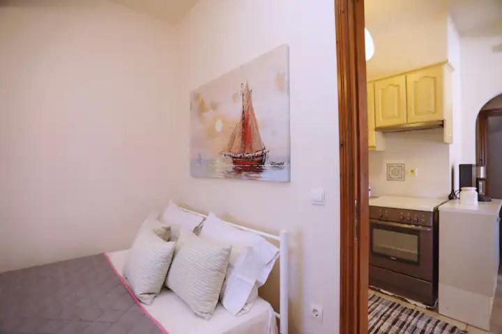 Chara's Lux * Skopelos Town