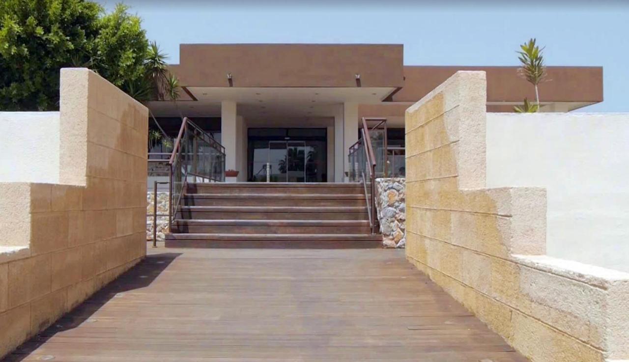 Anavadia Hotel