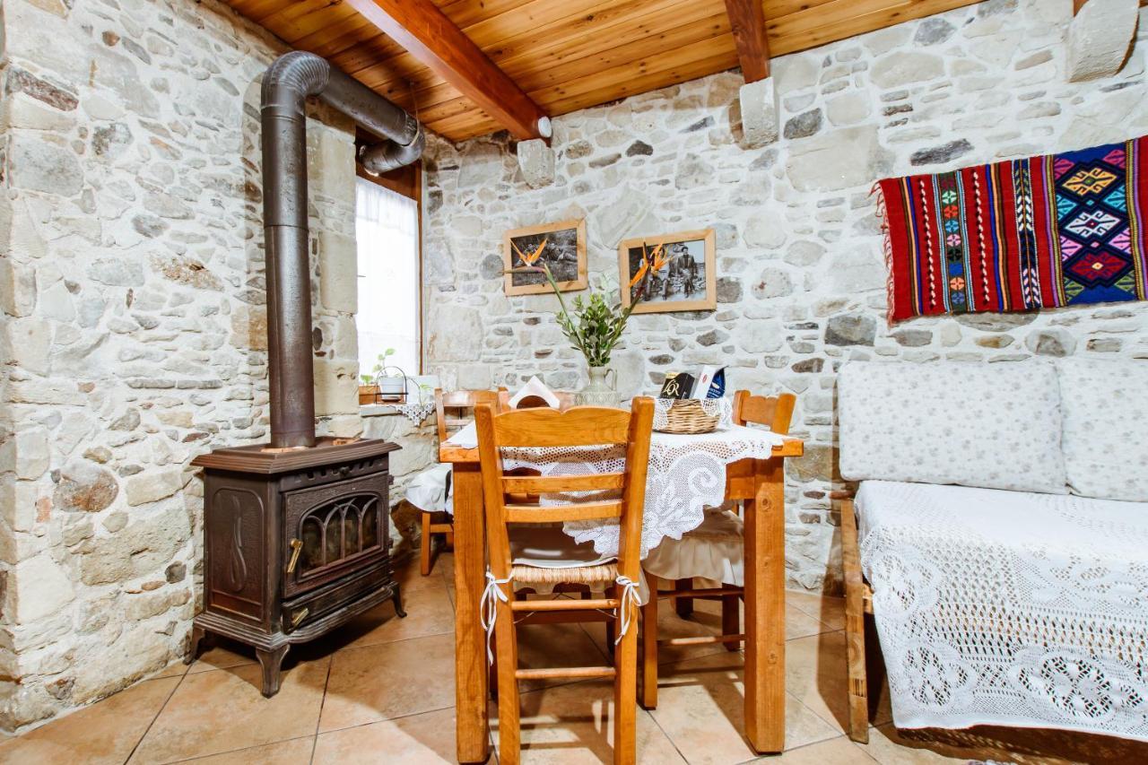 Spitaki Holiday home Kaloudhiana