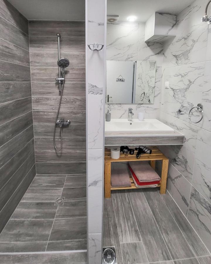 Varka Apartment