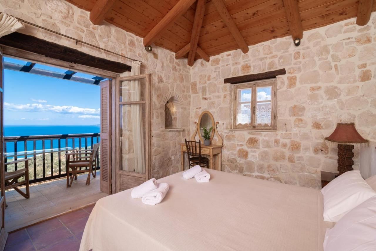Strofilia Authentic Holiday home *