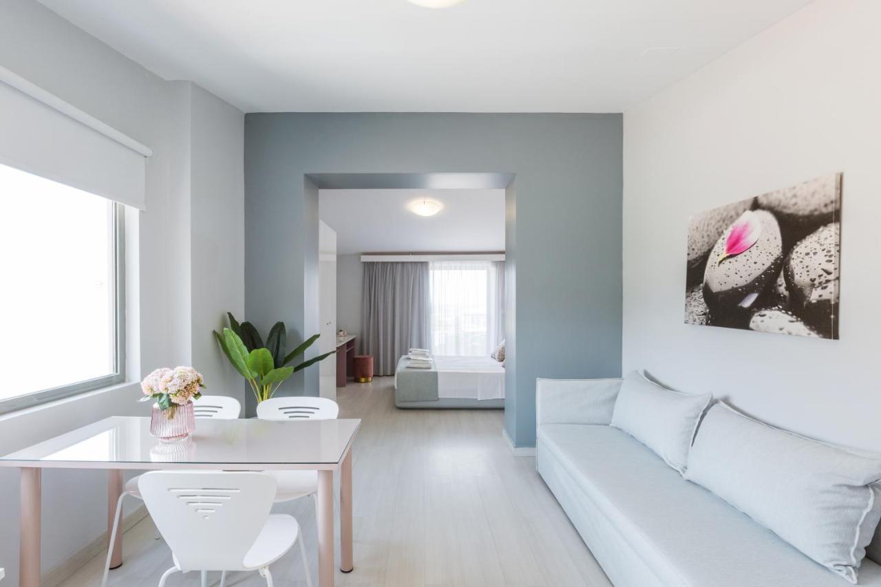Hotel Sunrise Village 3*
