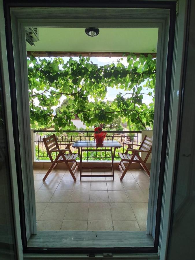 Dionysos Apartment *