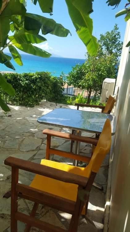 Apartment Miloni Lourdata (Kefalonia)