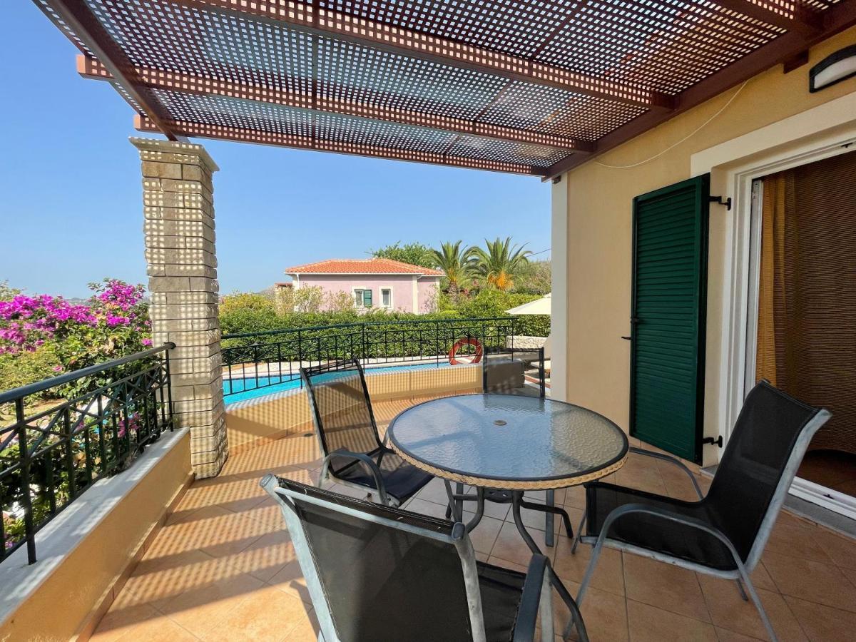 Holiday home Trapezaki Villas