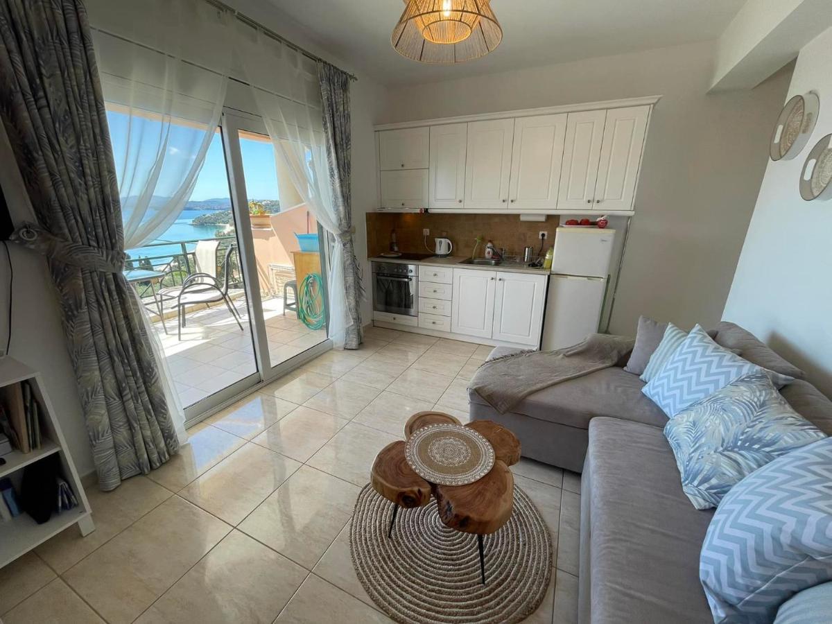 Aqua Seaview Apartment