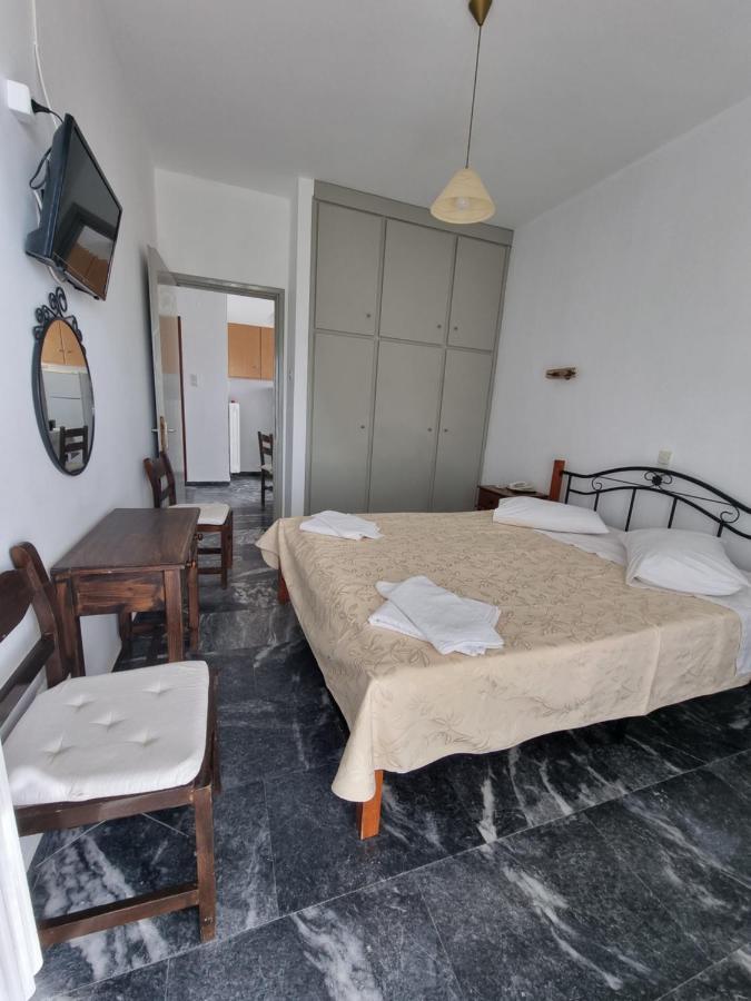 To Kyma Amarynthos