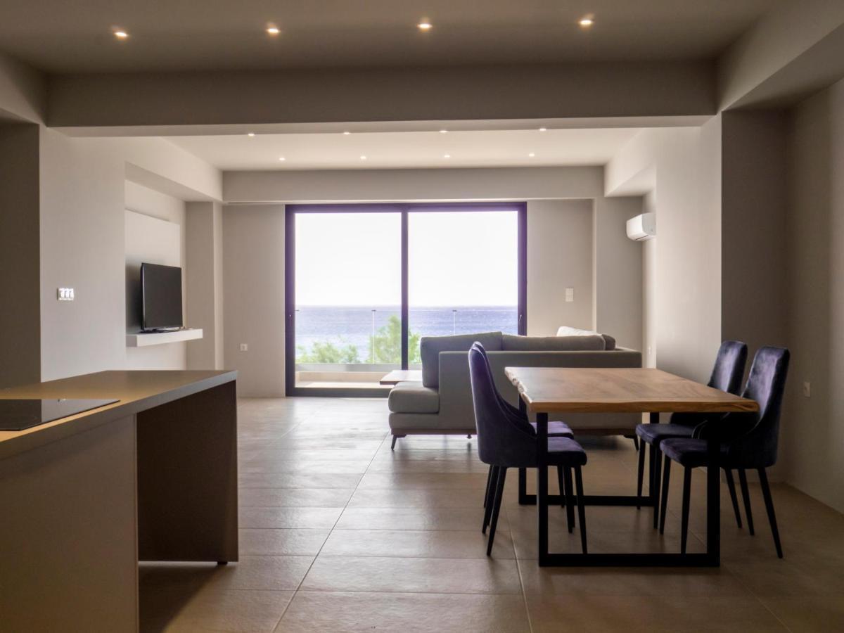 Urban Luxury Sea View Since 2009 Apartment