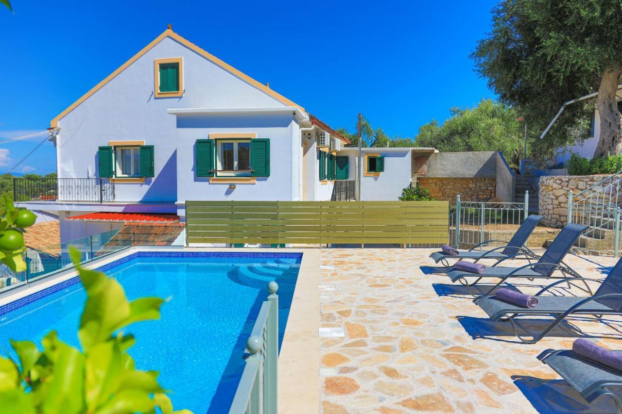 Thea Antonis Villa Gaios