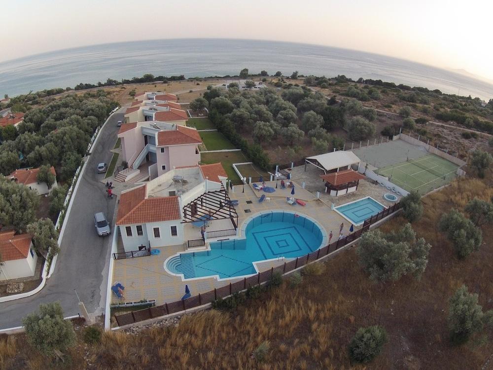 Kyma Hotel Marathokampos