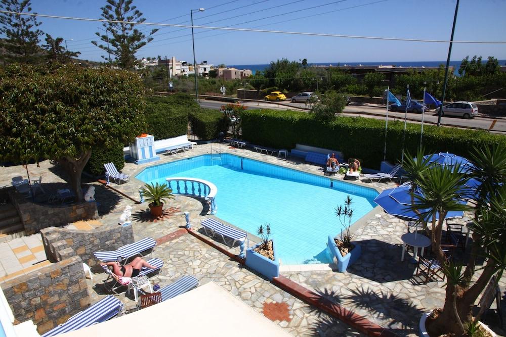 Mary Anna Apartment Stalida