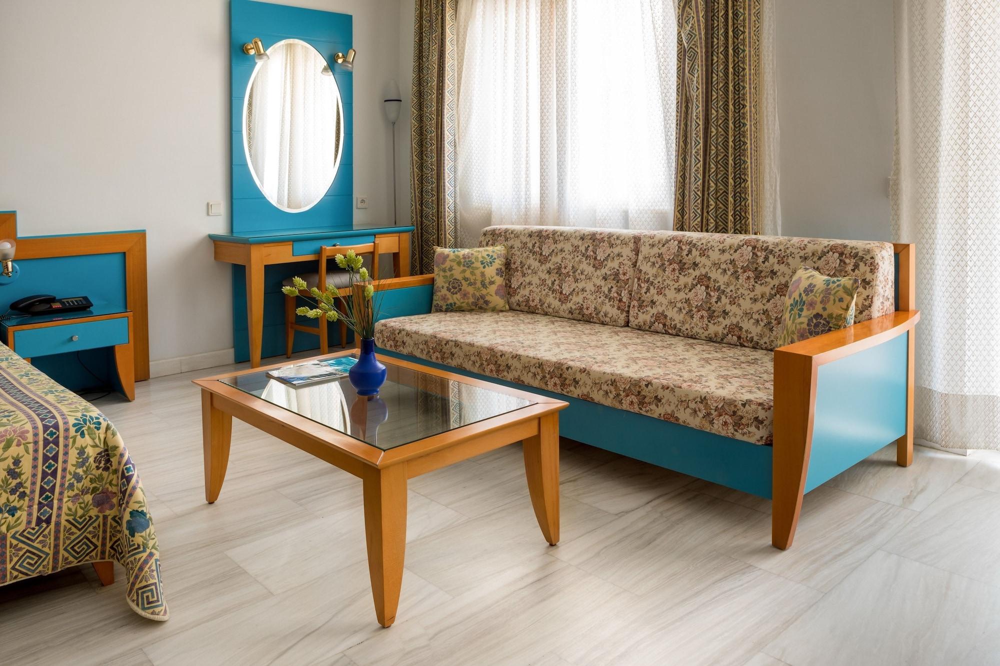 Chrispy Resort, 4* Agia Marina (Crete)