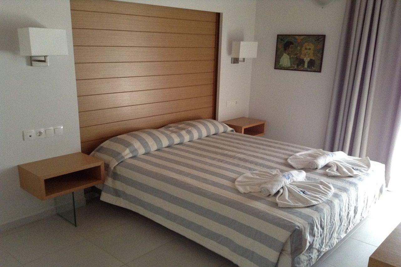 Hotel Happy Days Paralia Kourna