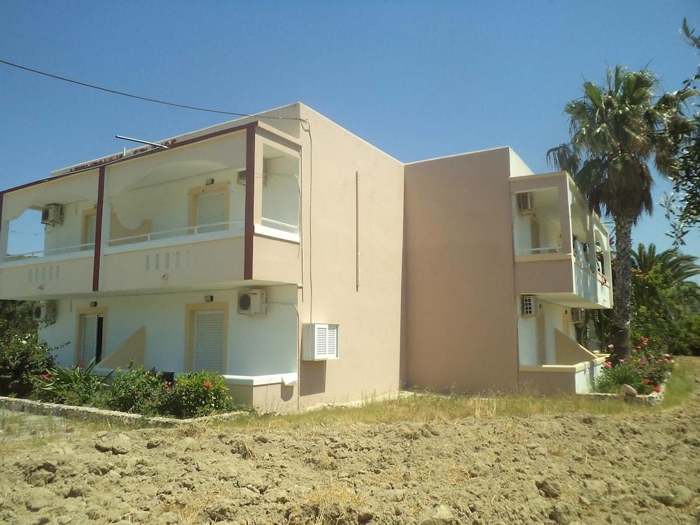 Afentoulis Studios