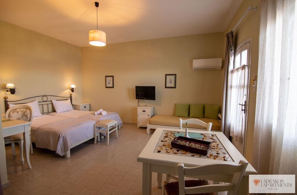 Adrakos (adults Only) Aparthotel Elounda (Crete)