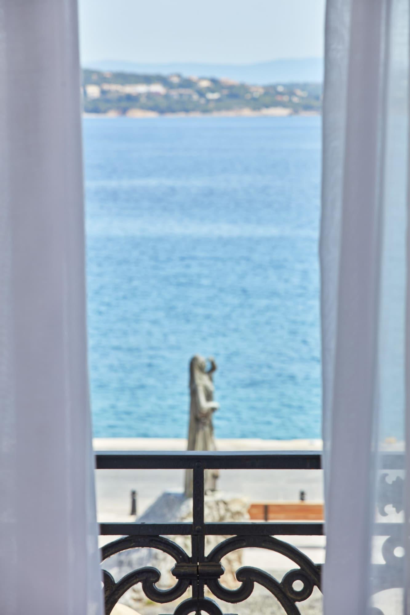 Poseidonion Grand Hotel