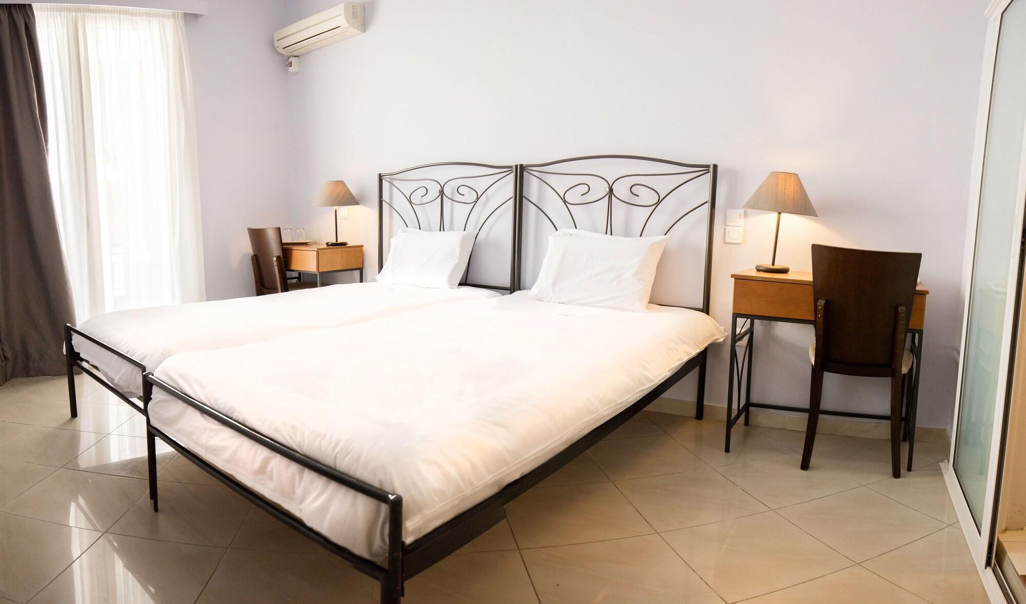 Kimon Hotel *