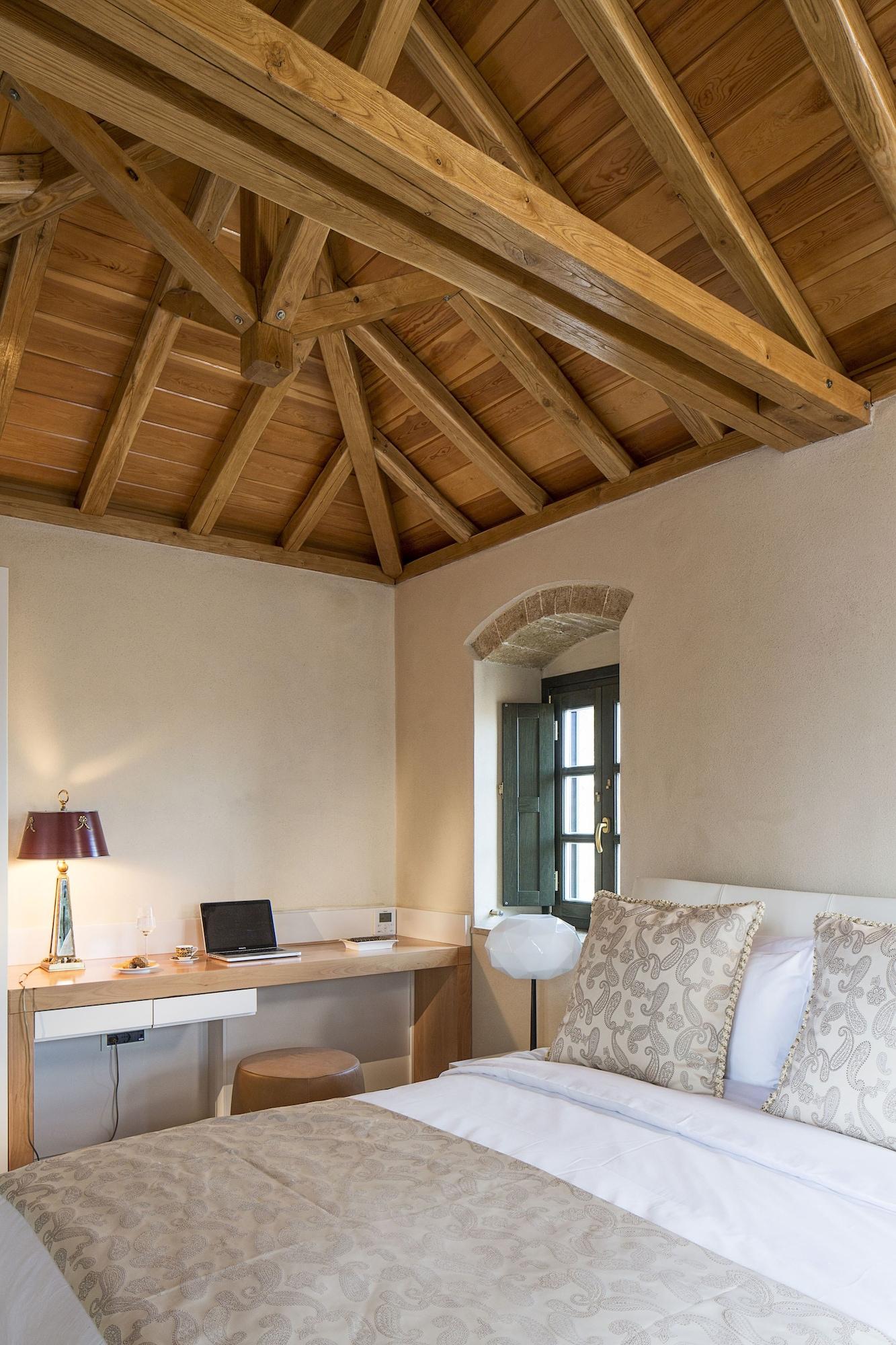 Hotel Moni Emvasis Luxury Monemvasia