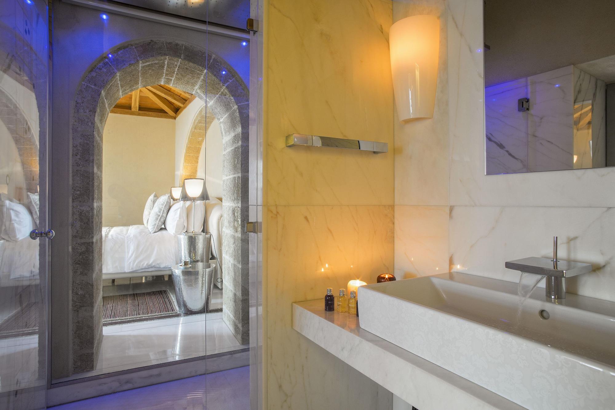Moni Emvasis Luxury Hotel Monemvasia