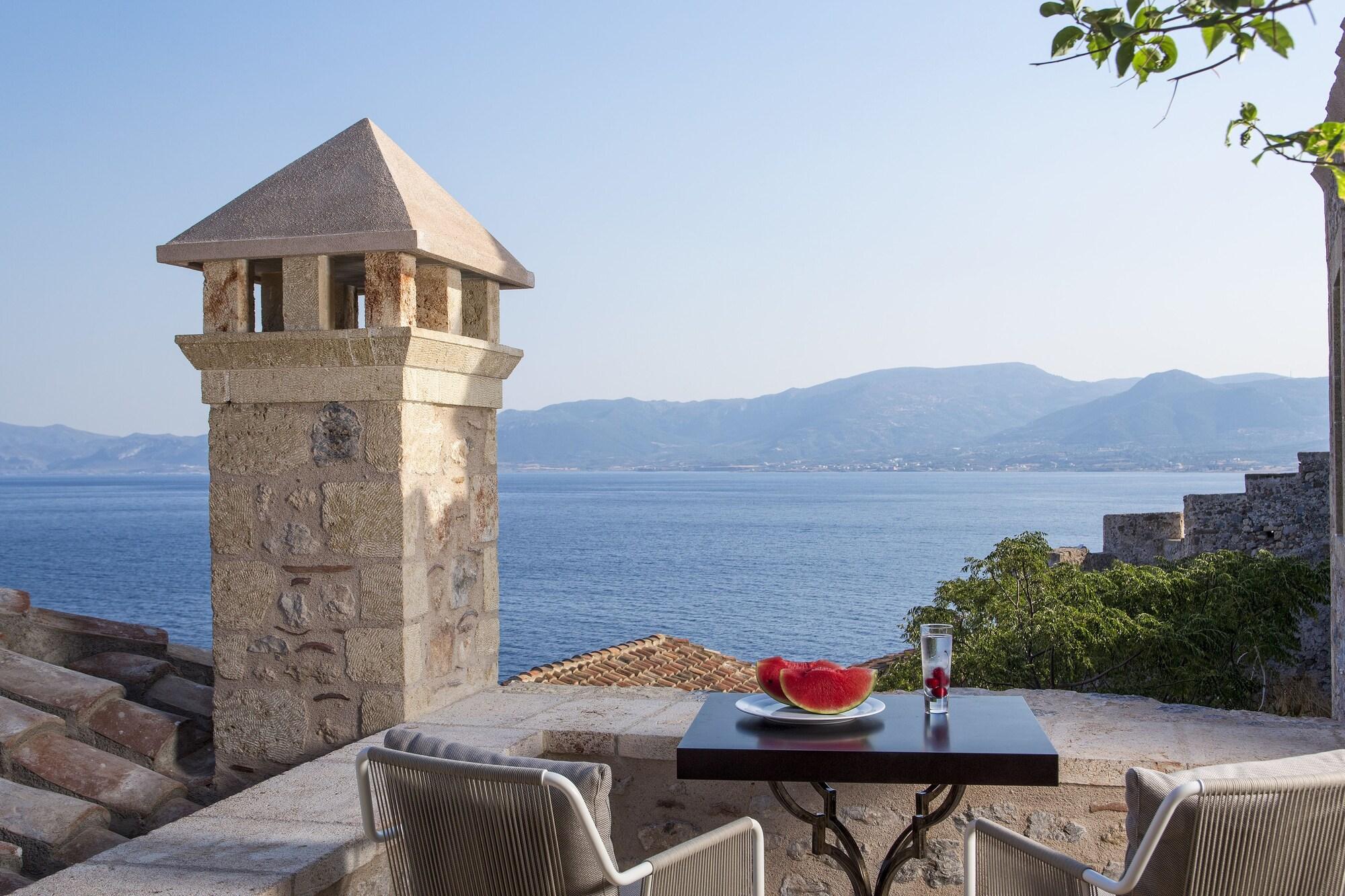 Hotel Moni Emvasis Luxury 4*