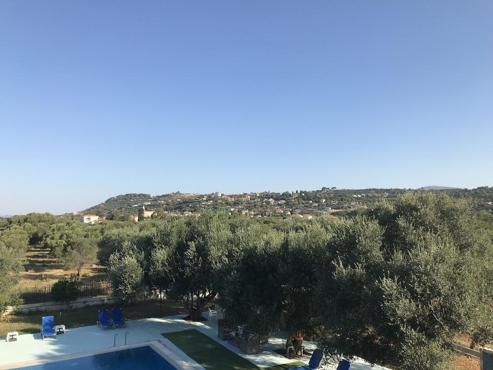 Aparthotel Ai Helis Svoronata
