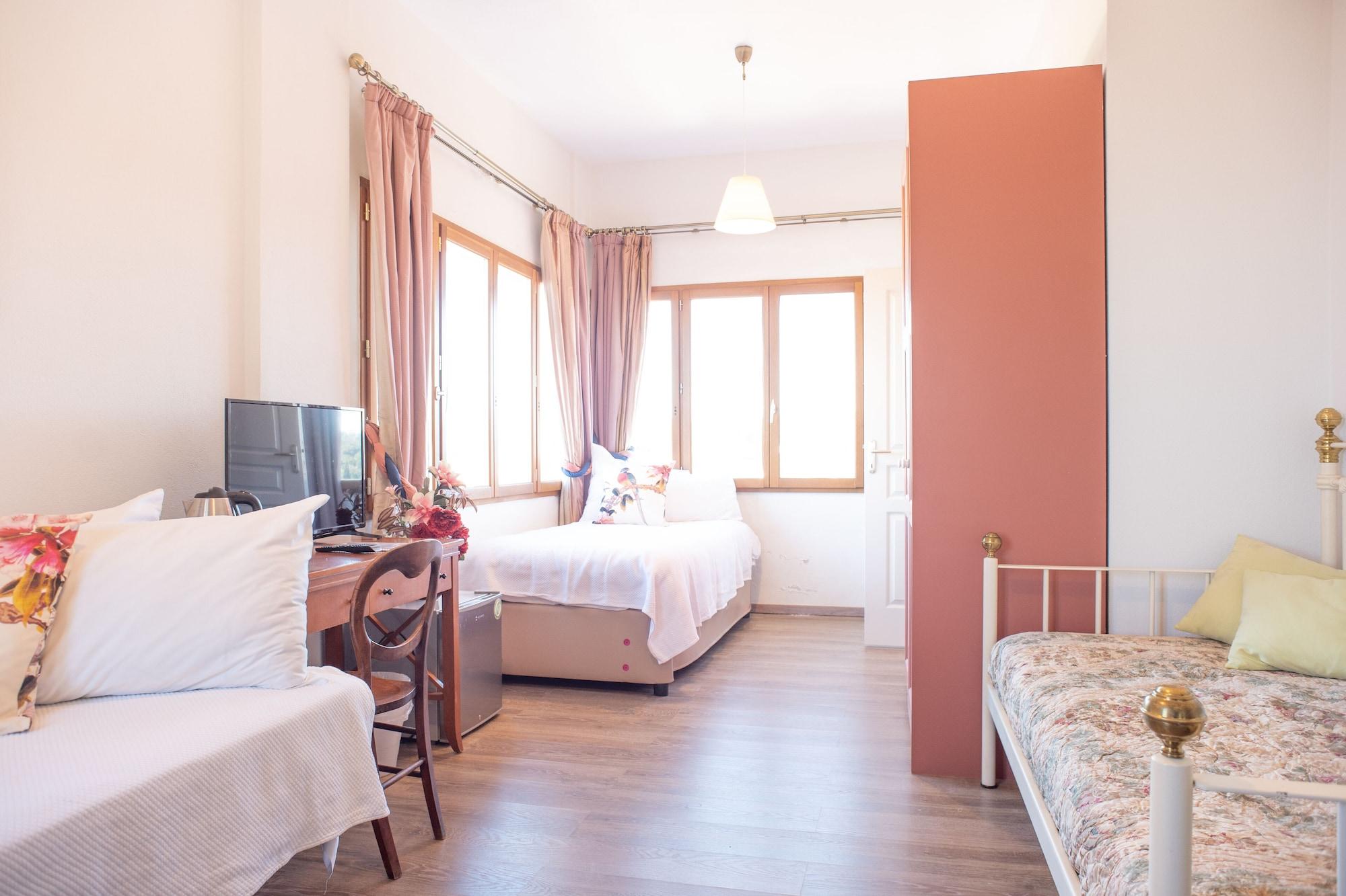 Hotel Lagou Raxi Country 3*