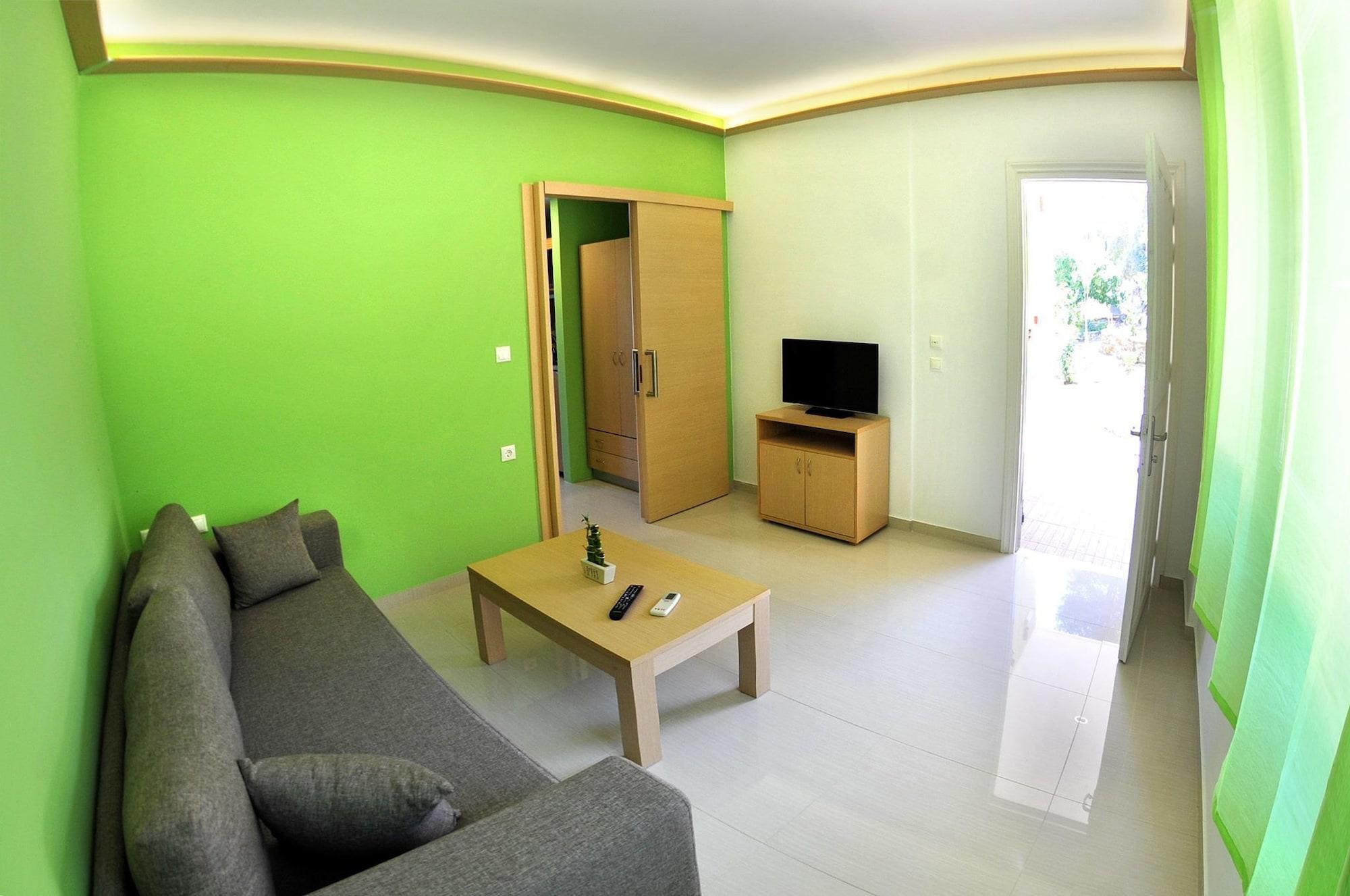 Vliho Bay & Apartment Geni (Lefkada)