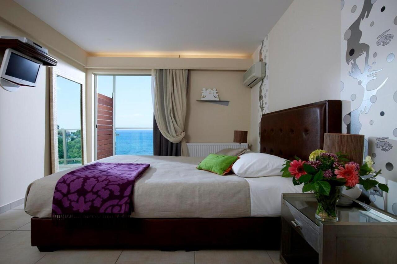 Belle Helene Vathi (Peloponnese)