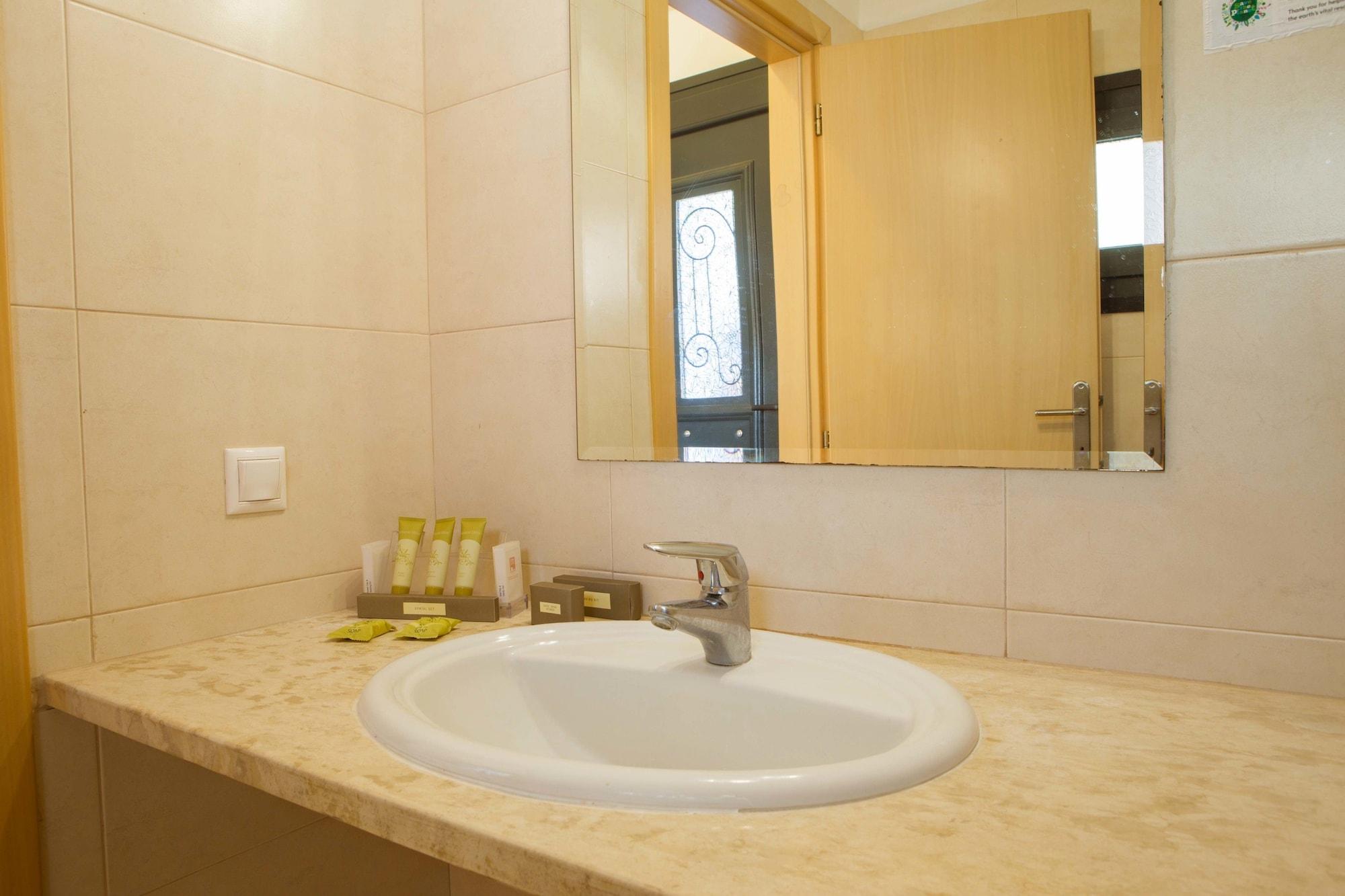 Aeolian Gaea Hotel 4*