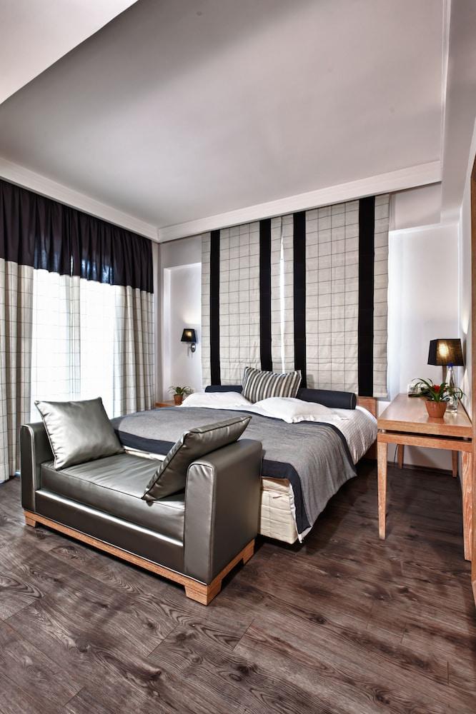 Olympus Thea Boutique Hotel 4*