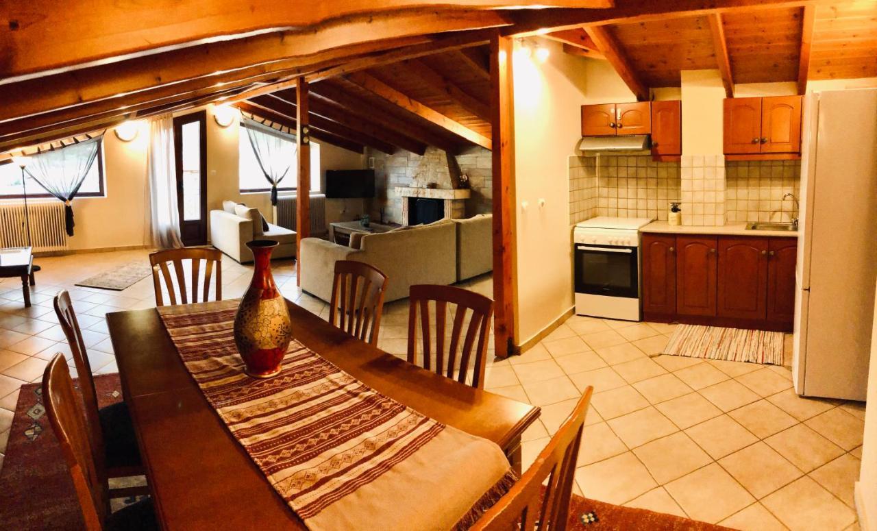 Apartment Ozymandias Attic - *