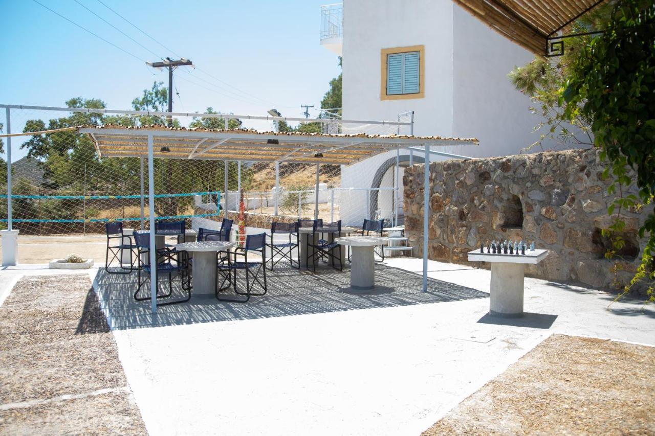 Patmos Tennis & Tennis Court's