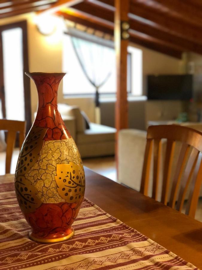 Ozymandias Attic - Apartment *