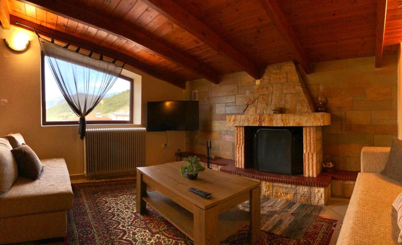 Apartment Ozymandias Attic - *