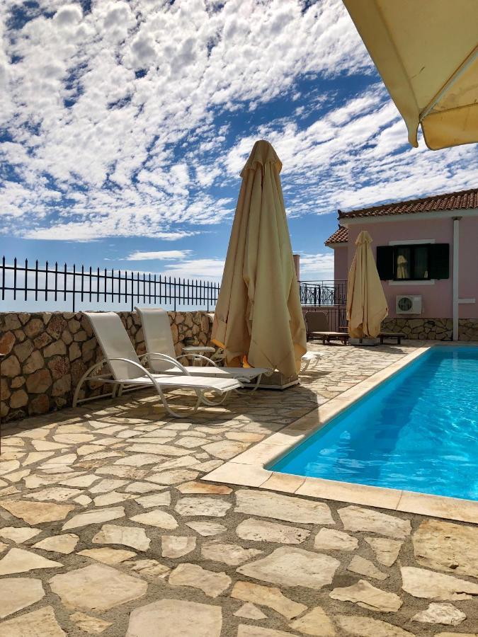 Sarantos Pool Apartment Lakithra