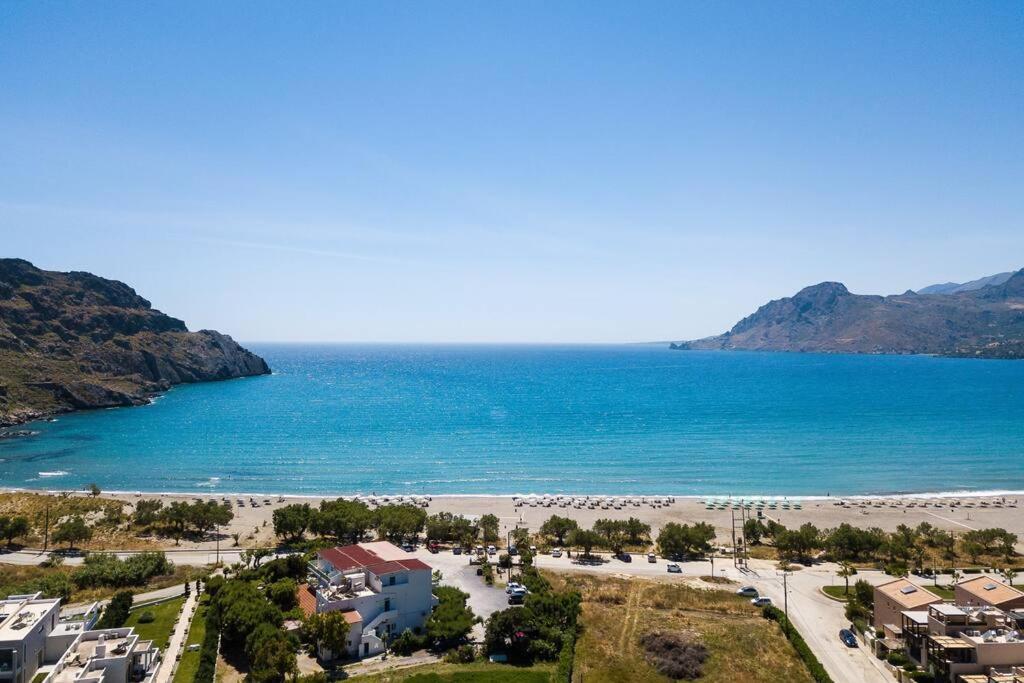 Holiday home Daphne-naiades/ 2 Bedrooms,luxury,beachfront