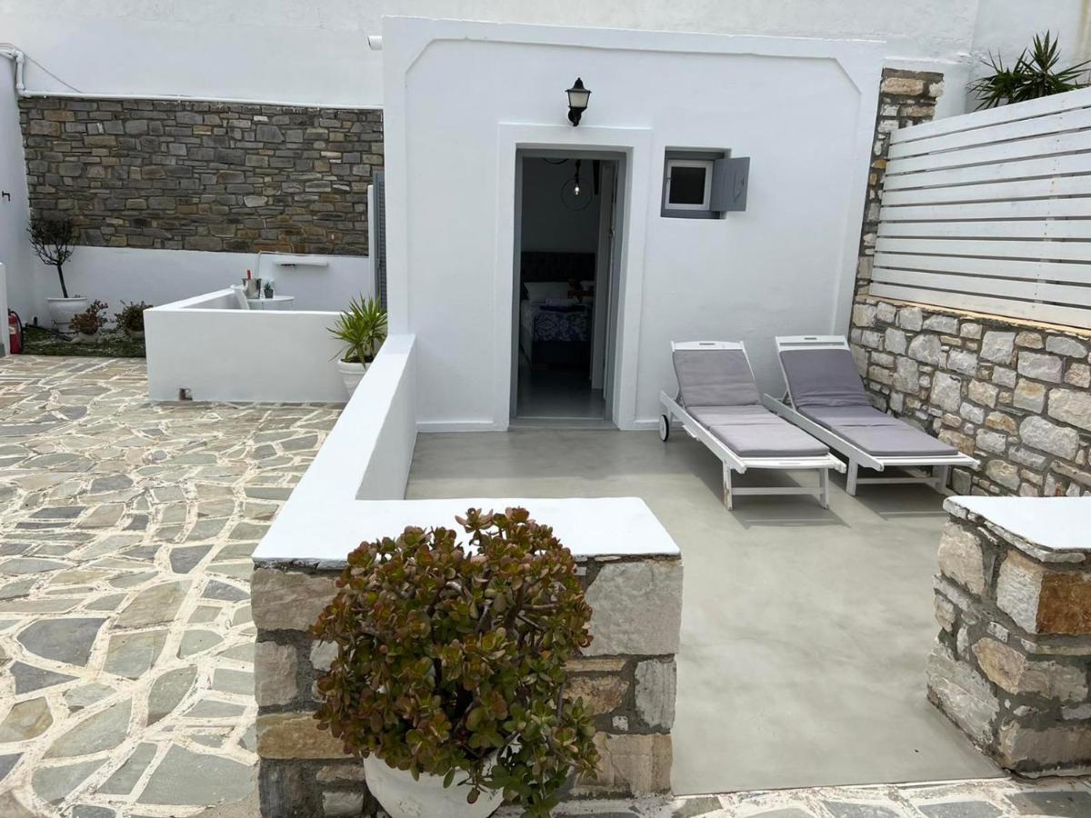 Aparthotel Zoumis