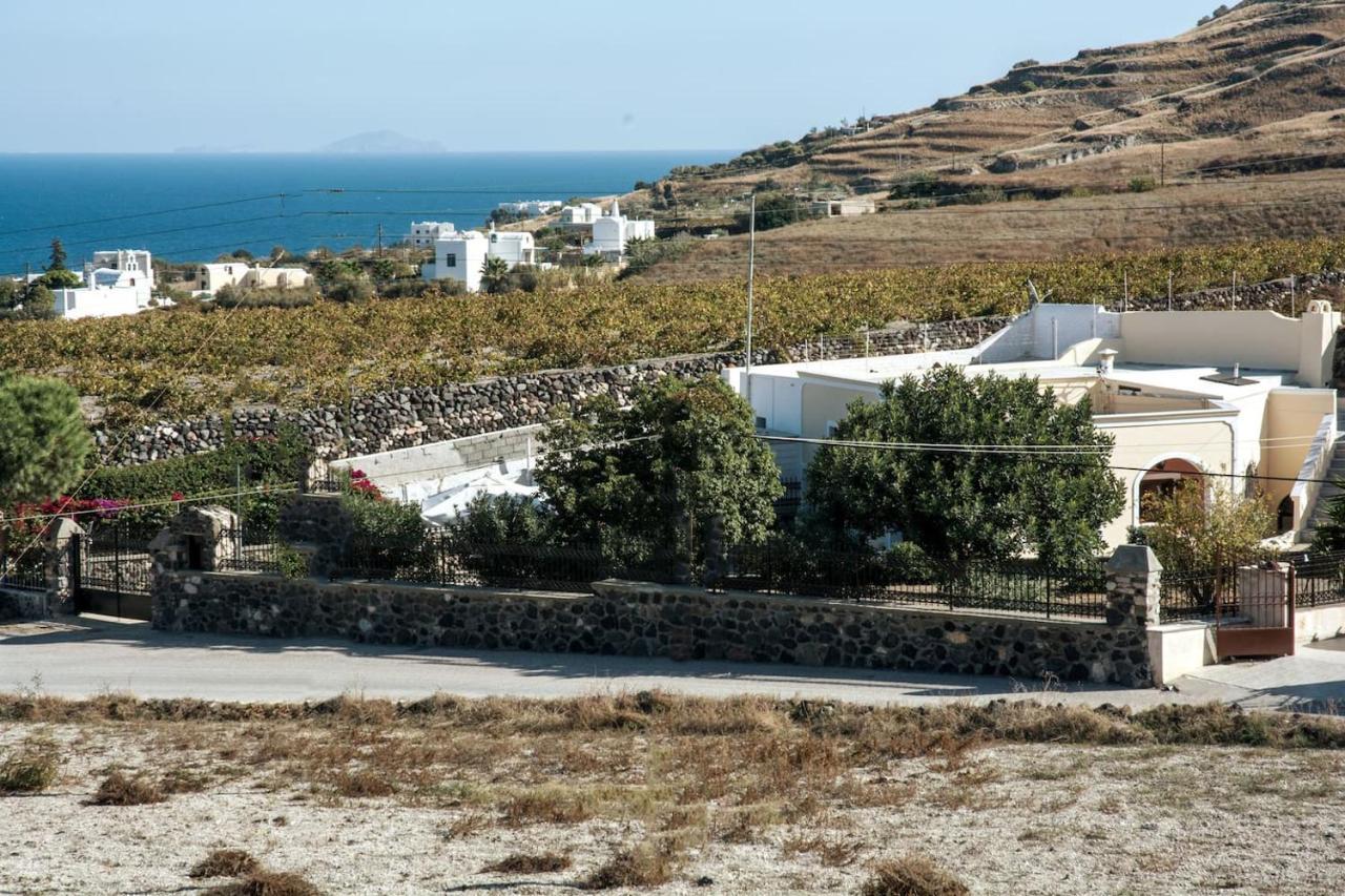 Karpimo Vineyard With Heated Pool