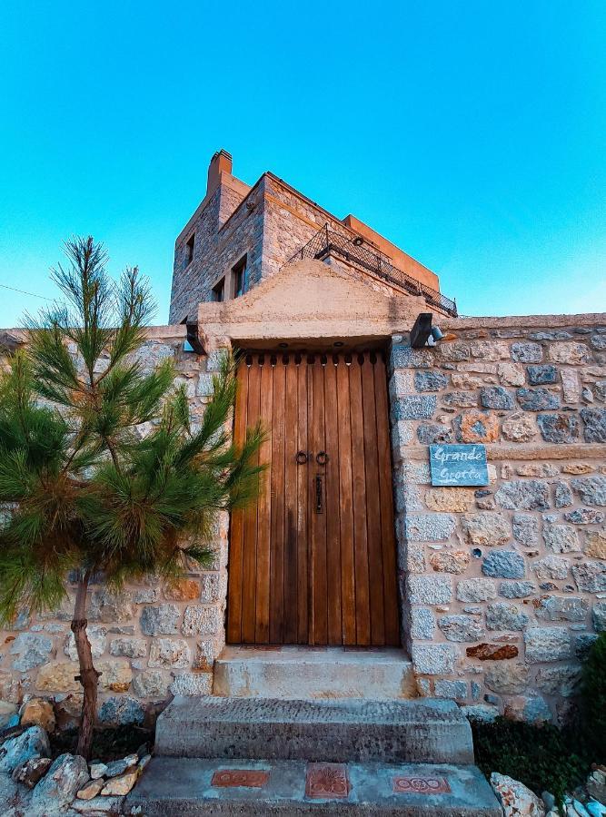 Grande Grotta House Myrties