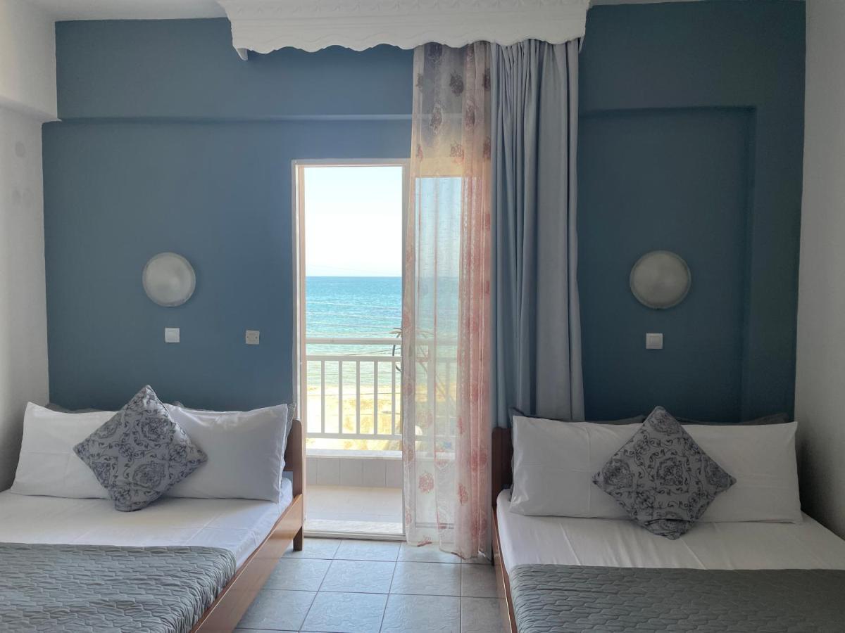 Nisel Seaside Apartment