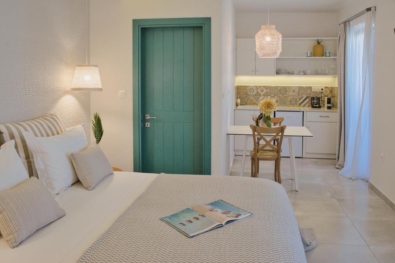 Aeolia Aparthotel *