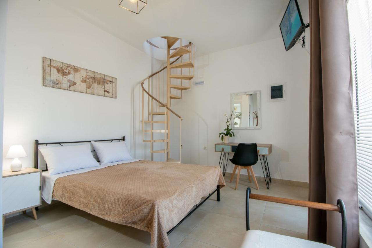 Apartment Square Elounda (Crete)