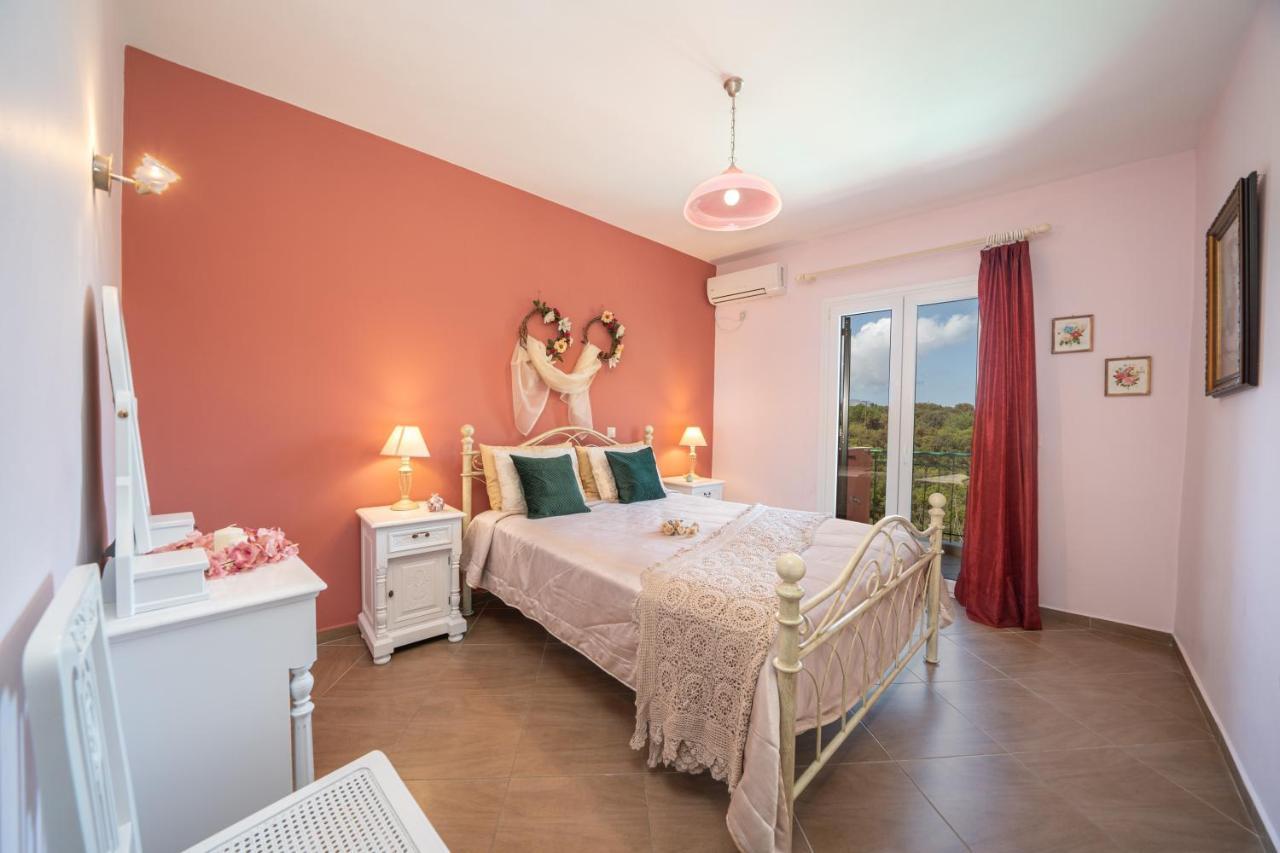 Superb With Private Pool Peaceful Location Villa