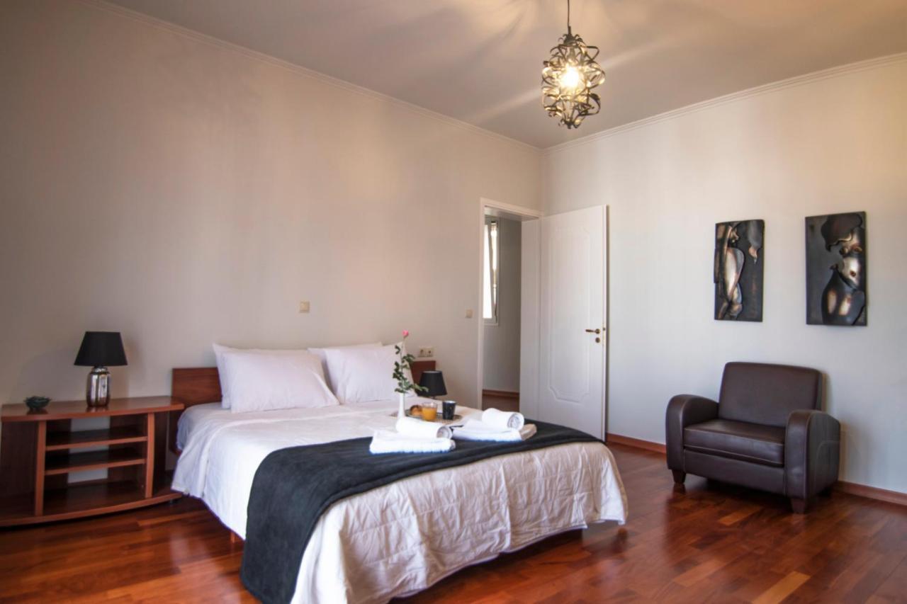 Akrata's Elegant Luxury Akrata