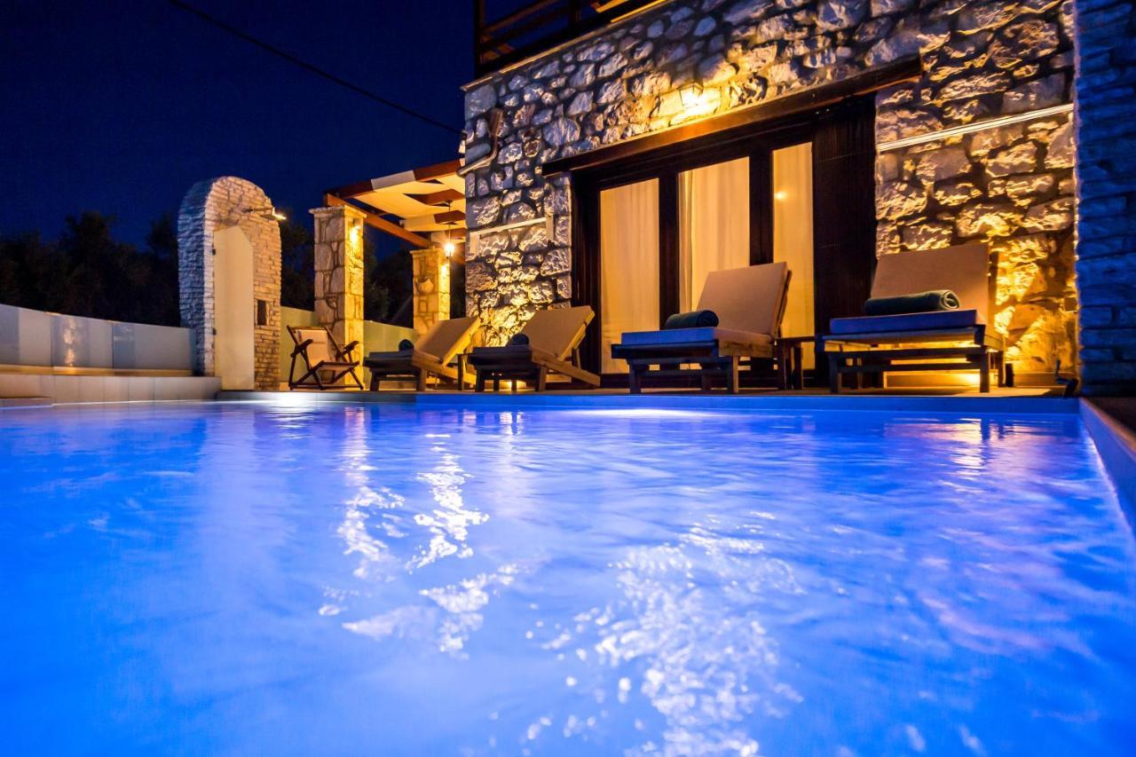 Diamante Villa Amoudi